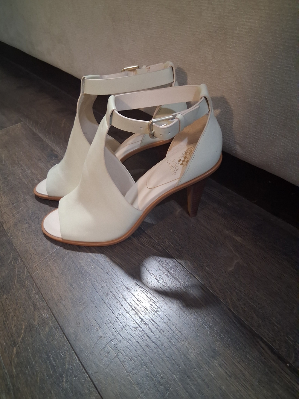 Vince Camuto Cream Open-Toe Ankle Strap Heels Peeptoe Dress Shoe Party Office 11